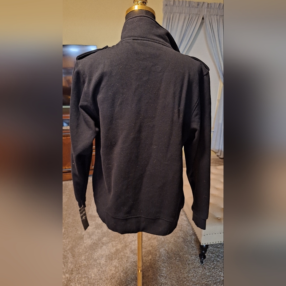 Black Jacket - Picture 8 of 10